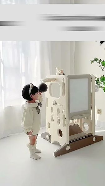 Детская башня помощник 6-в-1 Lumpurini Torre Montessori Pietro. Табурет-лестница, подставка для детей от 1 года на 2 ступени. С кольцекидом и кольцами, баскетбольным кольцом и мячом, телескопом YY24521 фото